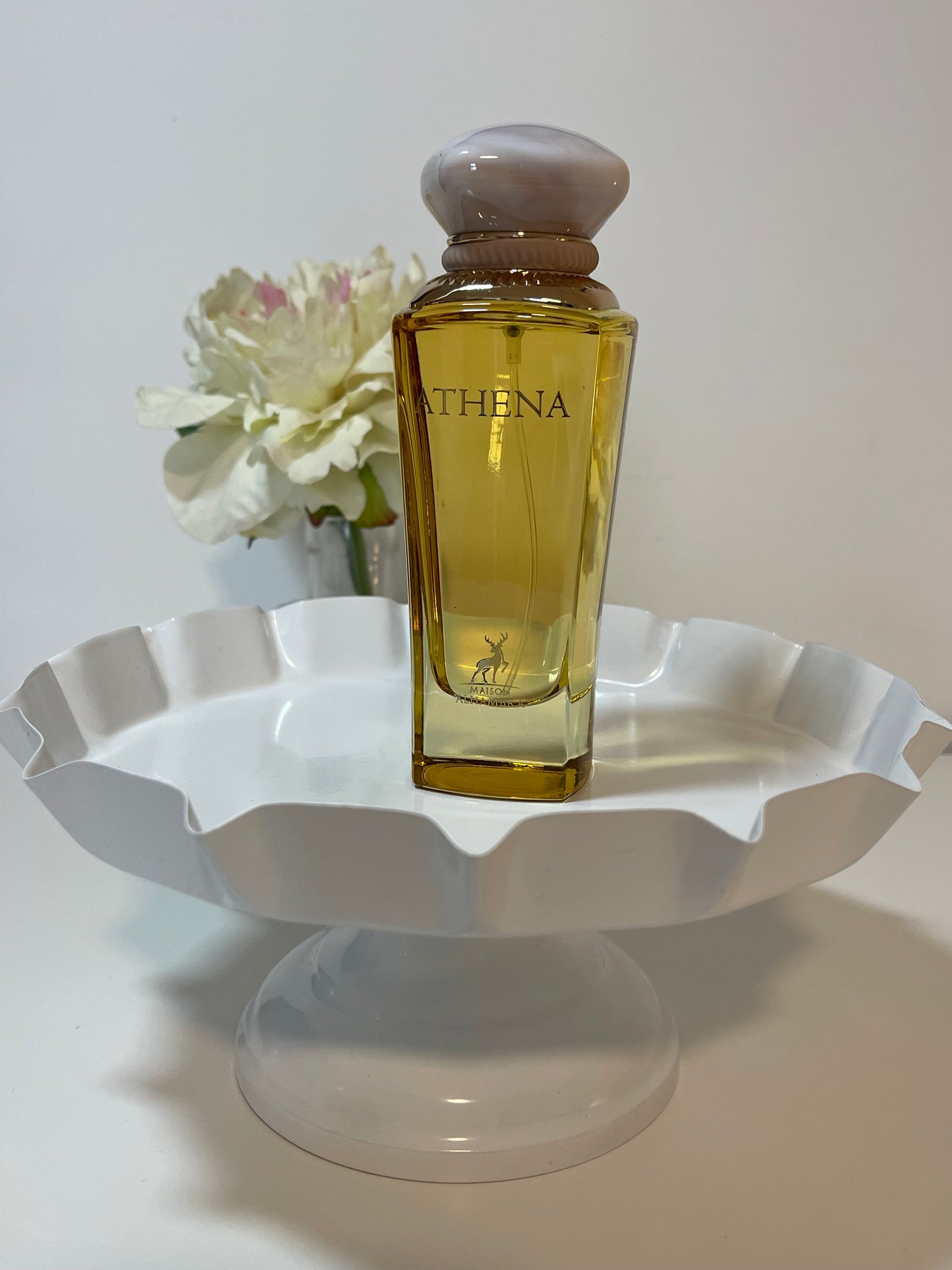 Athena – Maison Alhambra Eau de Parfum (5 ml / 8 ml / 100 ml)