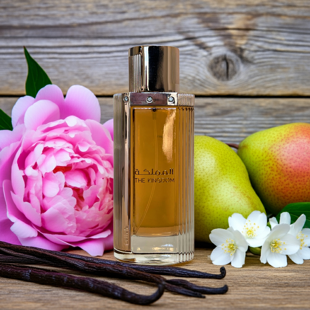 Notes de Kingdom of Women : fruits rouges, poire, rose, jasmin, fleur d’oranger, vanille, patchouli, ambre.
