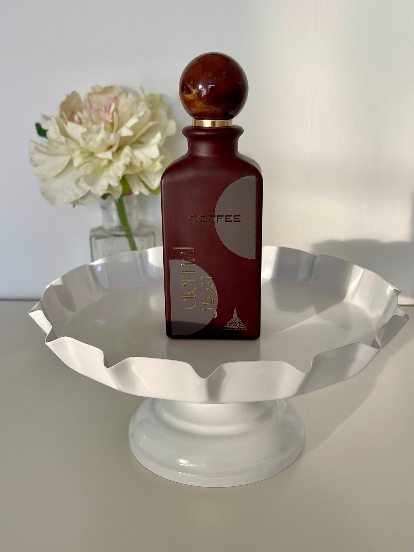 Eternal Coffee – Paris Corner
Parfum Extrait (5 ml / 8 ml / 100 ml)