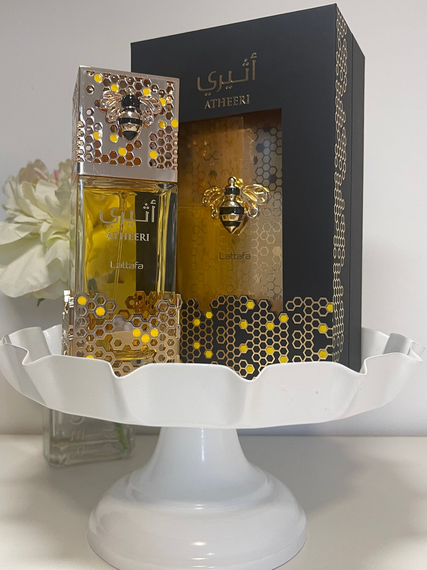 Atheeri – Lattafa  Eau de Parfum (5 ml / 8 ml / 100 ml)